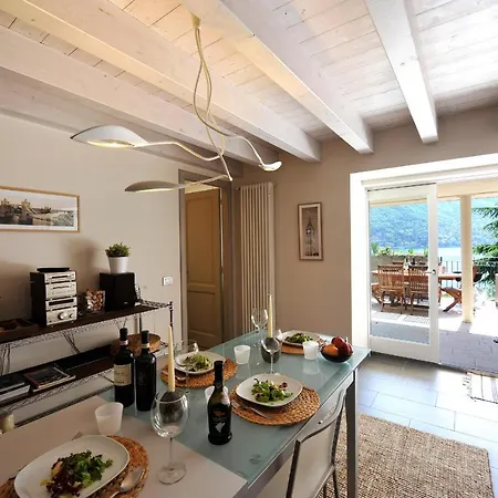 Sleeps 6 Vakantiehuis *