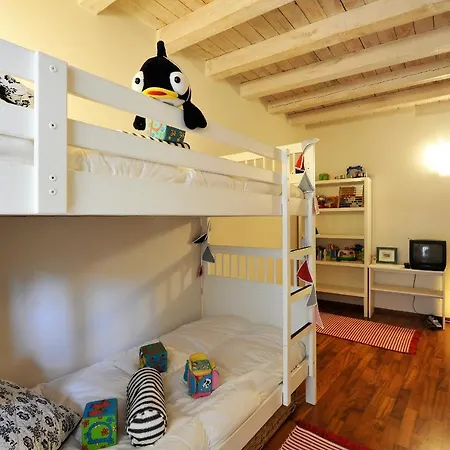Sleeps 6 Ferienhaus *